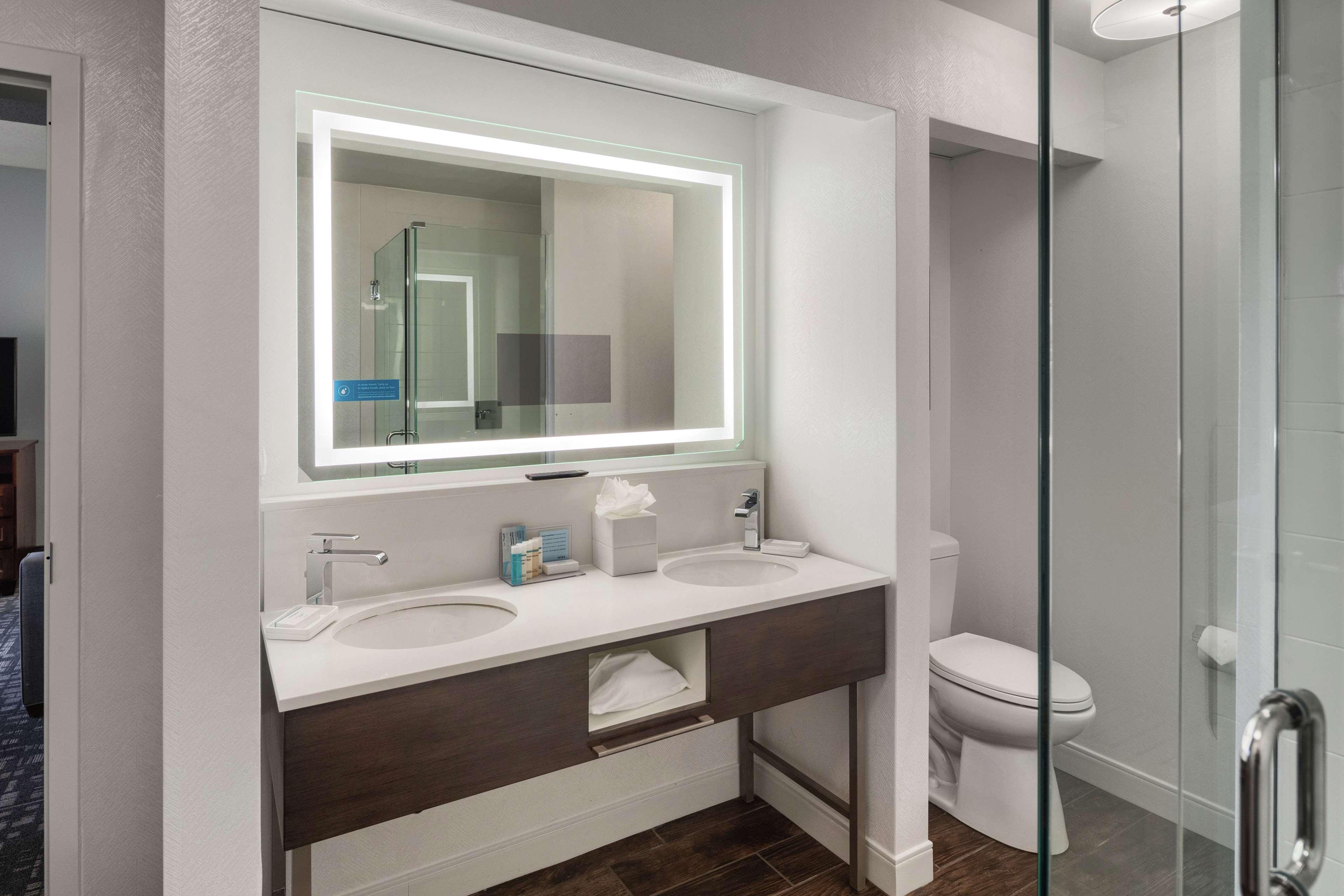 Hampton Inn Louisville Northeast Luaran gambar