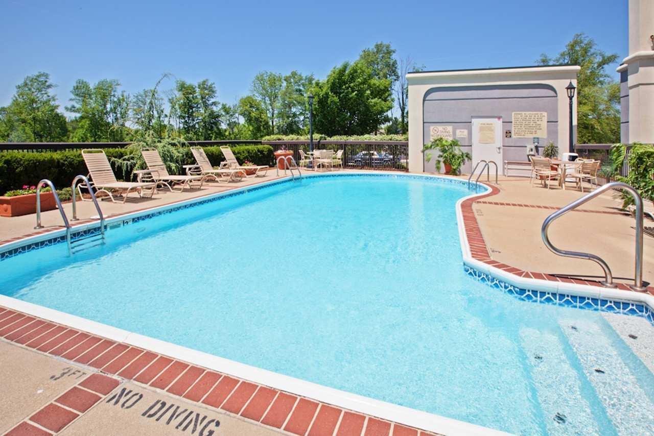 Hampton Inn Louisville Northeast Luaran gambar