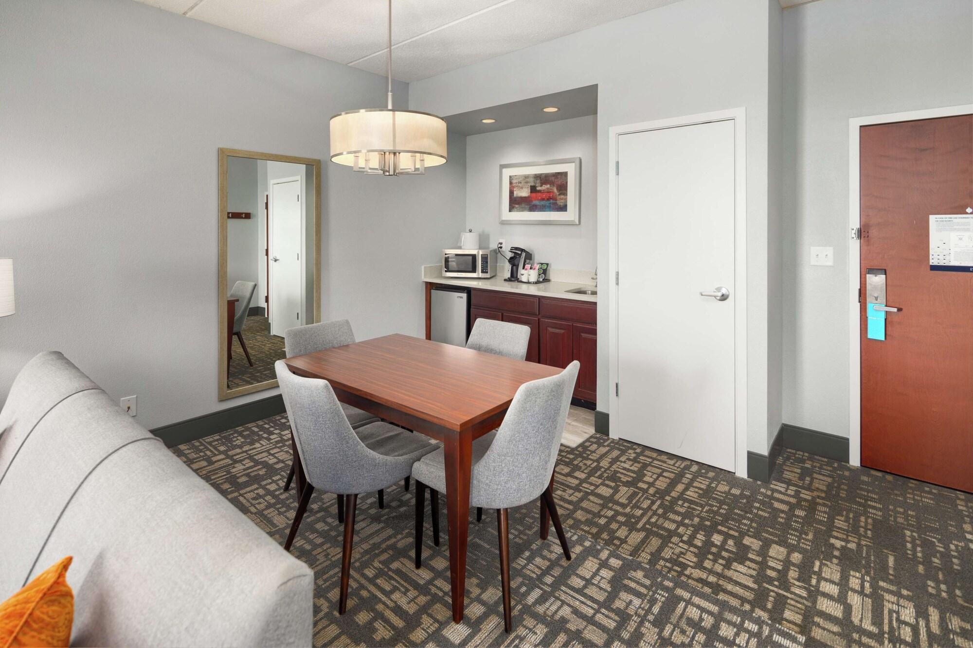 Hampton Inn Louisville Northeast Luaran gambar