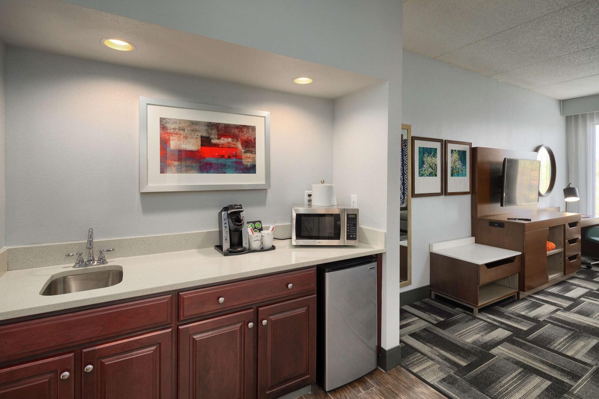Hampton Inn Louisville Northeast Luaran gambar
