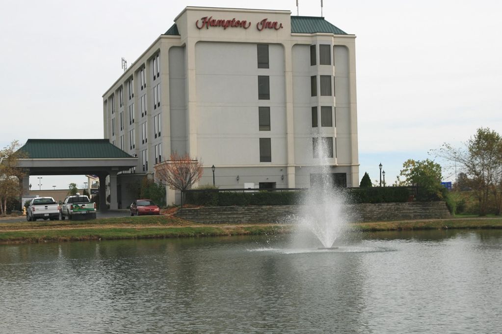 Hampton Inn Louisville Northeast Luaran gambar