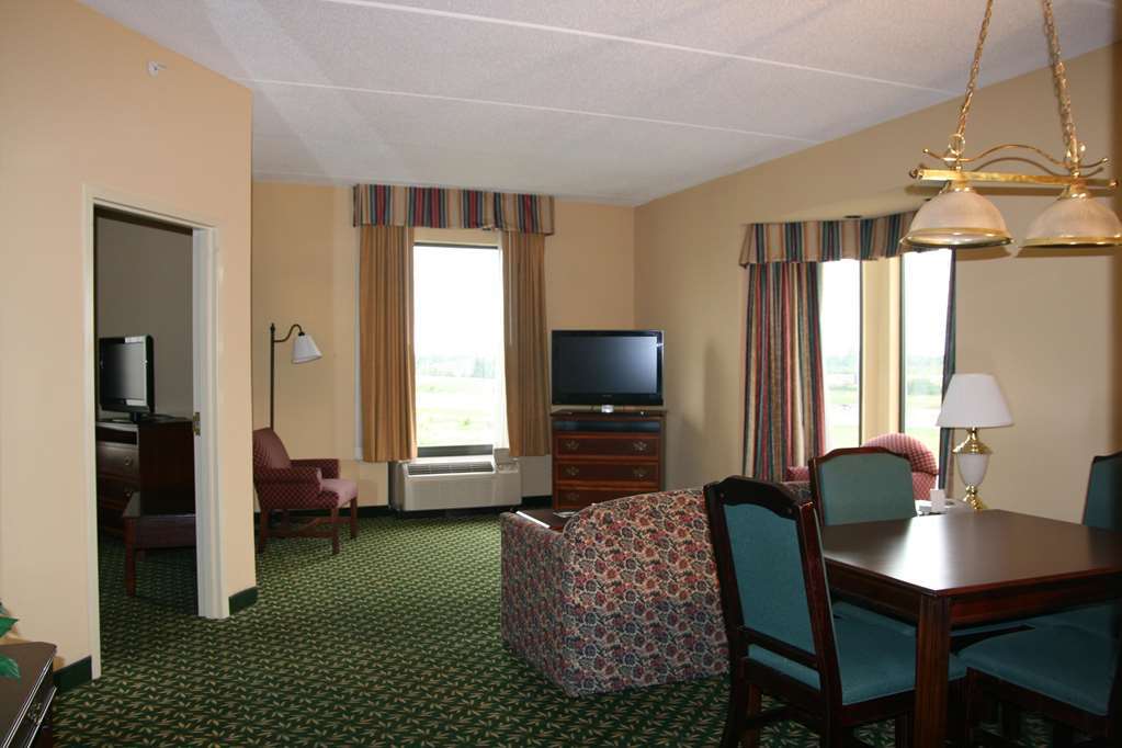 Hampton Inn Louisville Northeast Bilik gambar